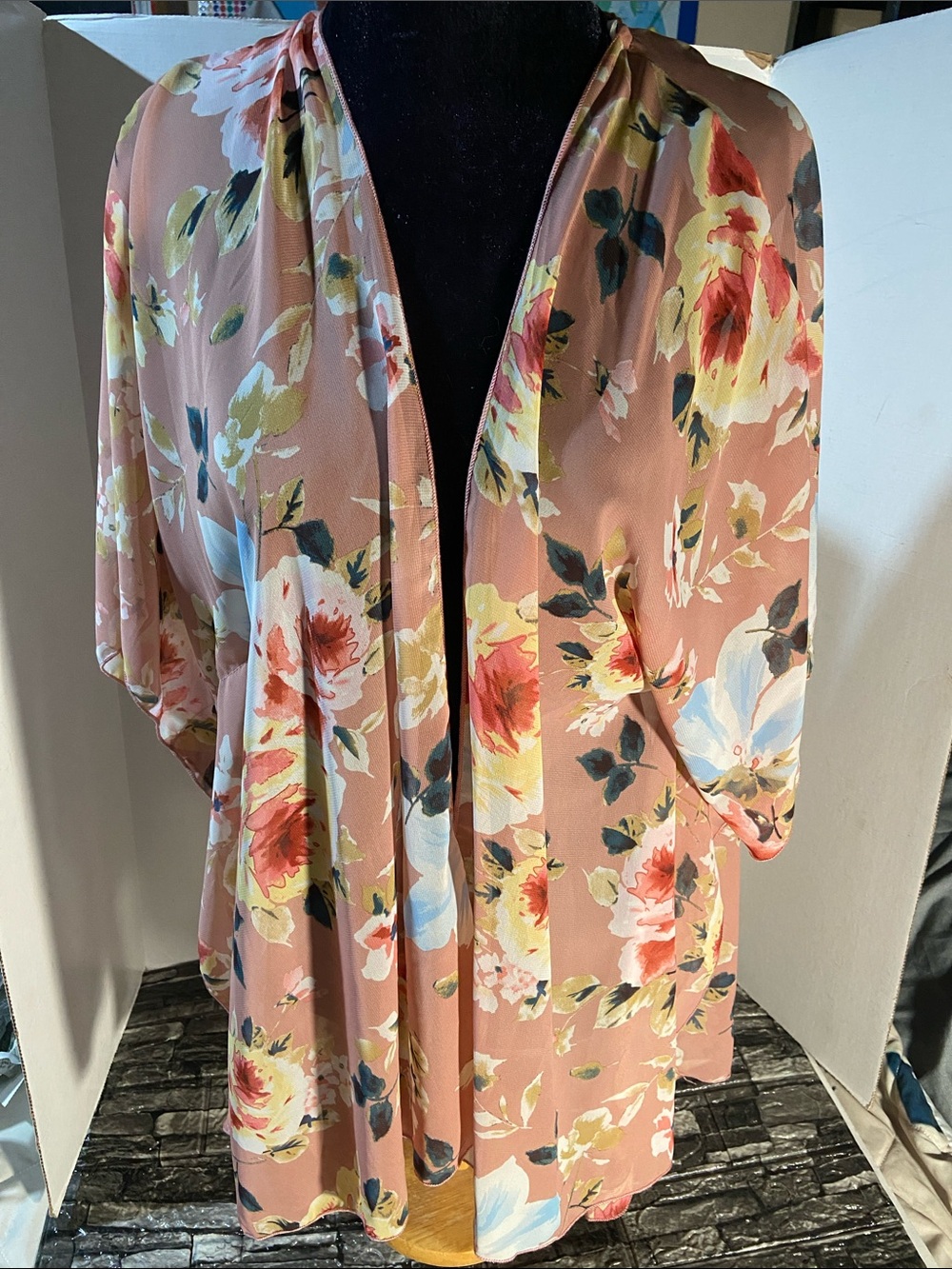 Emory Park Hi-Low Open Kimono Top